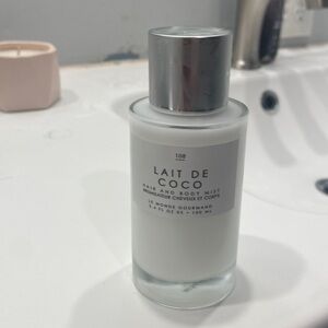 New. Lait De Coco perfume.
